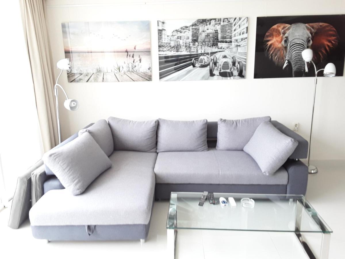 마르베야 Front Port Line Sleeps 6 아파트 외부 사진
