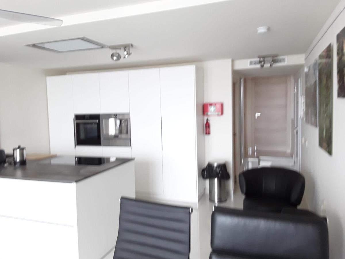 마르베야 Front Port Line Sleeps 6 아파트 외부 사진