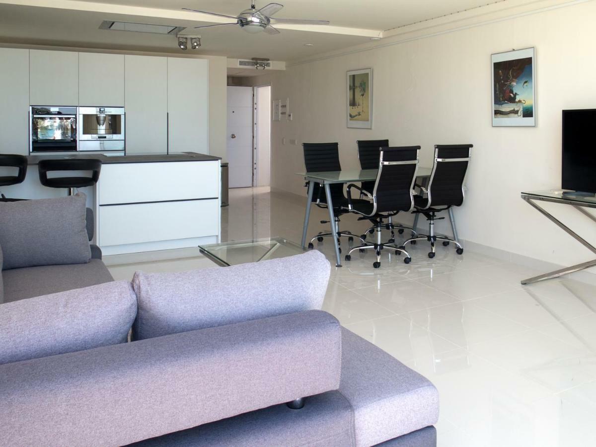 마르베야 Front Port Line Sleeps 6 아파트 외부 사진
