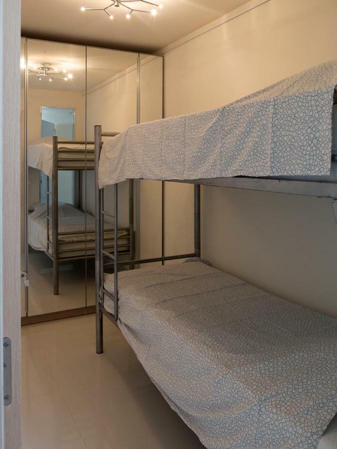 마르베야 Front Port Line Sleeps 6 아파트 외부 사진